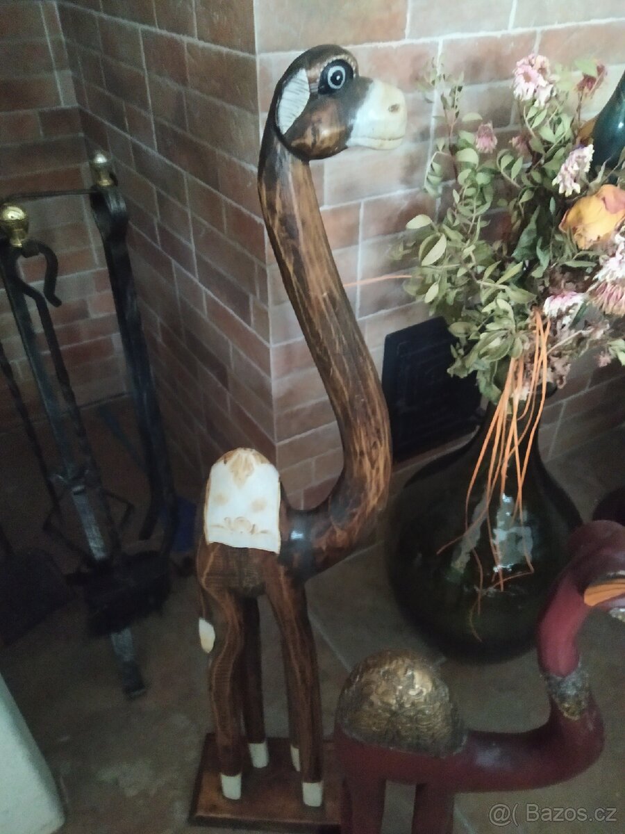 DVA DREVENI VELBLOUDI - 2