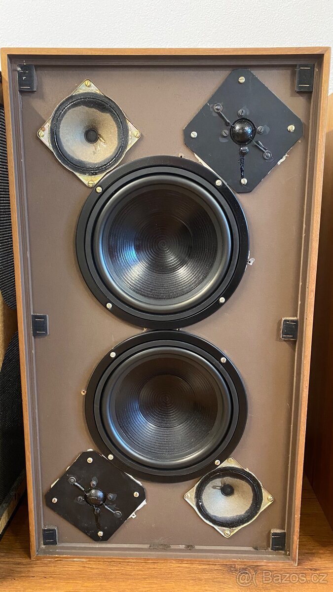 Videoton Supermax D402E, 100W, 35-20000Hz - 2