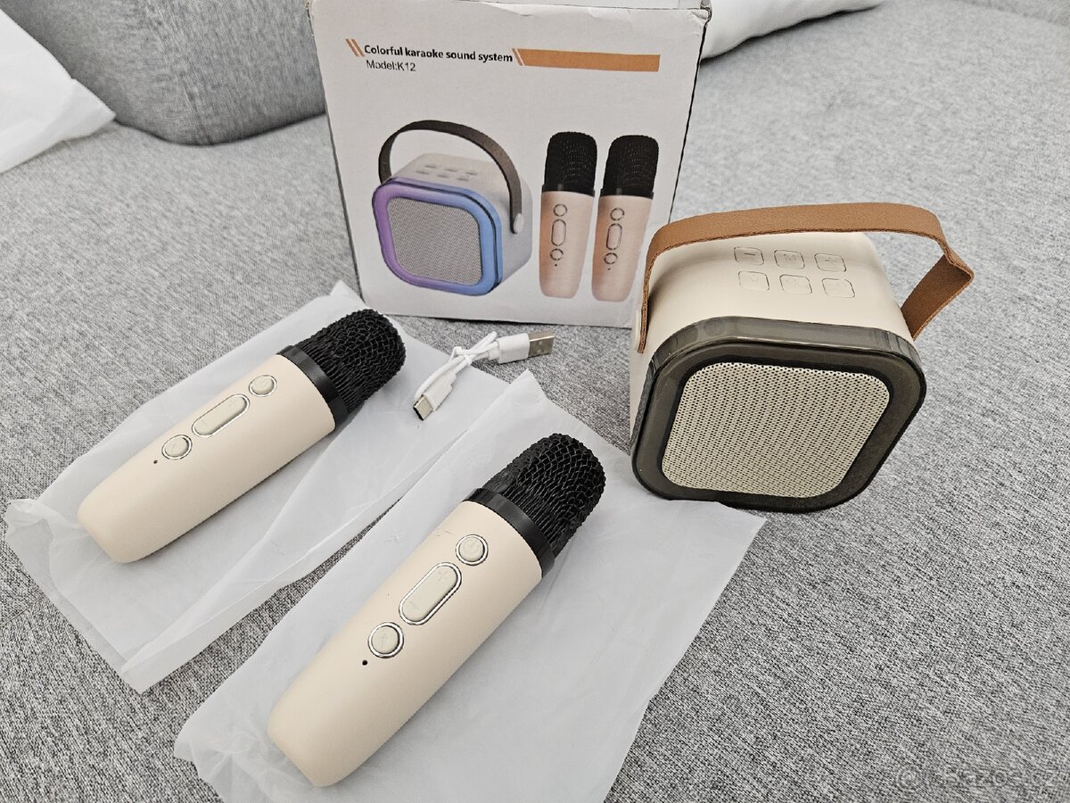 Karaoke bluetooth set - reproduktor + 2 mikrofony - 2