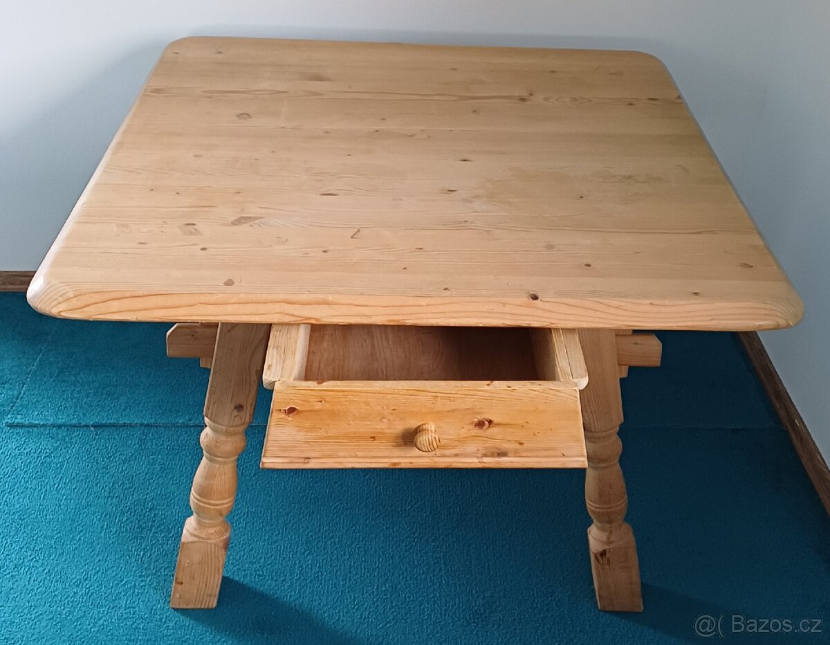 Stůl masiv - 2