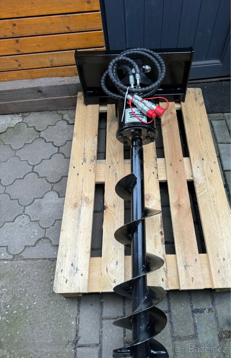 Zemní vrták Ø 20 cm pro mininakladače - 2