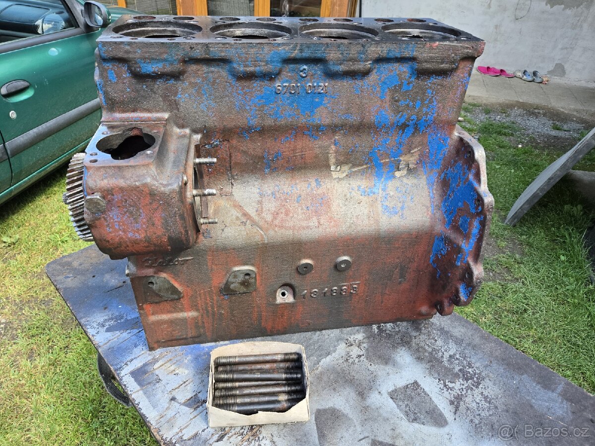 Blok motoru Zetor 6901 - 2