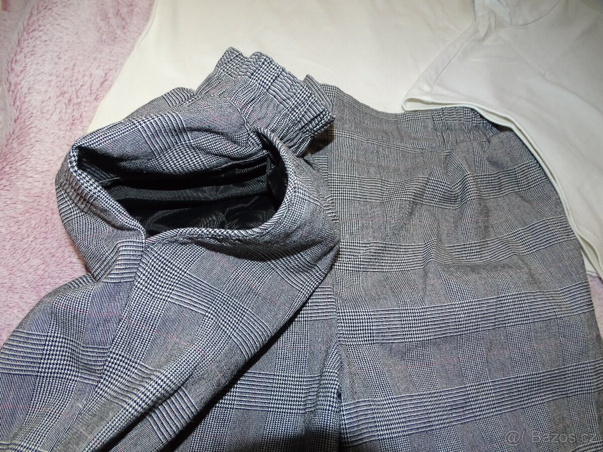 Kalhoty Sinsey vel.S a 2 trička - 2