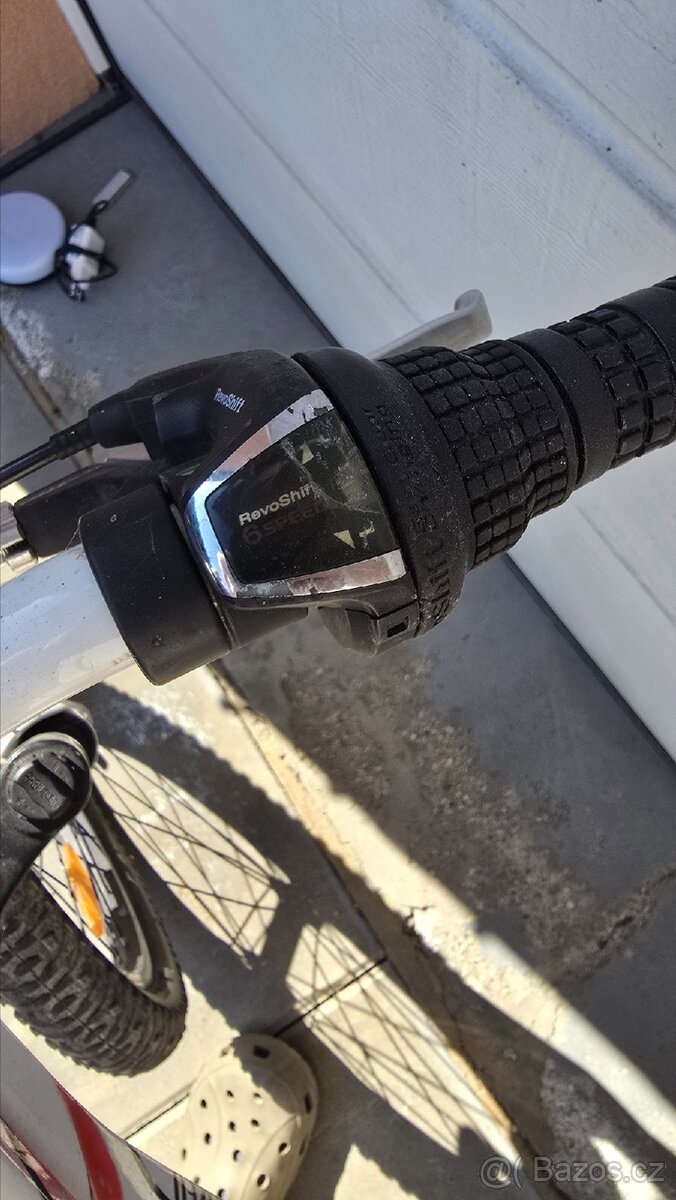 Dětské kolo specialized - 2