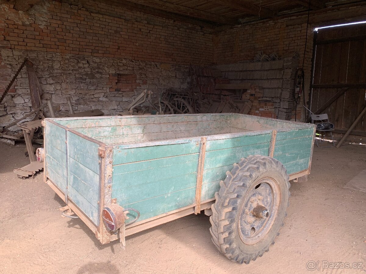 Vlečka jednoosá - 2