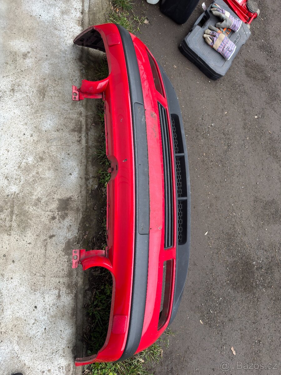 Nárazník Golf 4 IV - 2