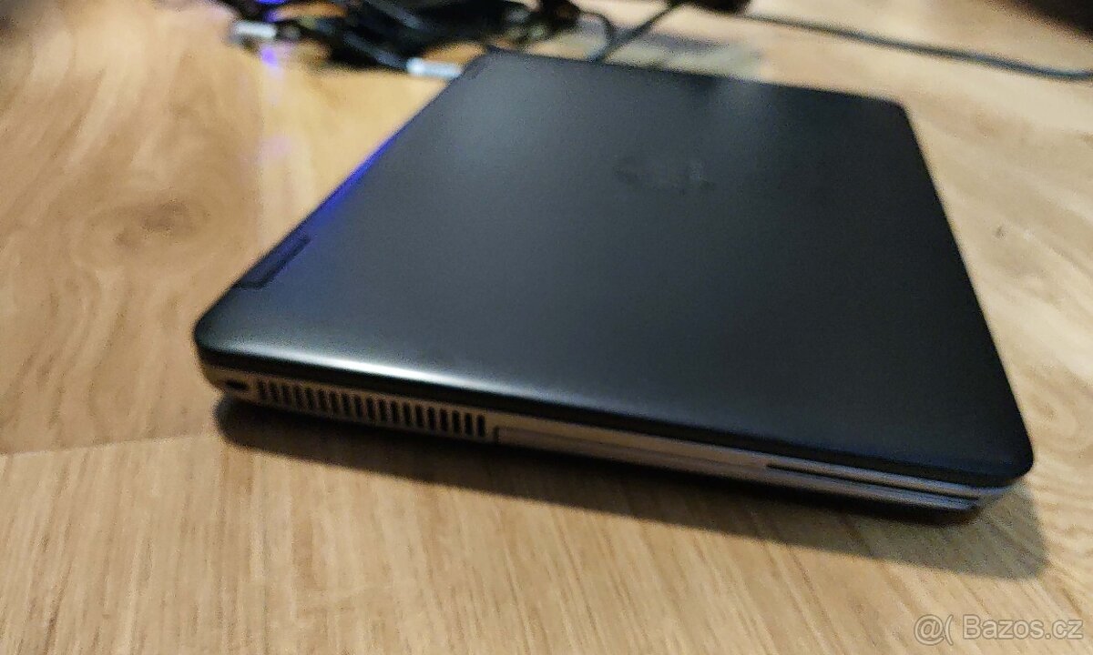 NTB Hp ProBook 640 G2/ Intel i5 6200U / DDR4 / SSD + Dock - 2