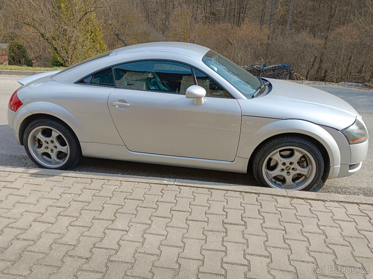 Audi TT Cupe Quattro 1.8T - 2