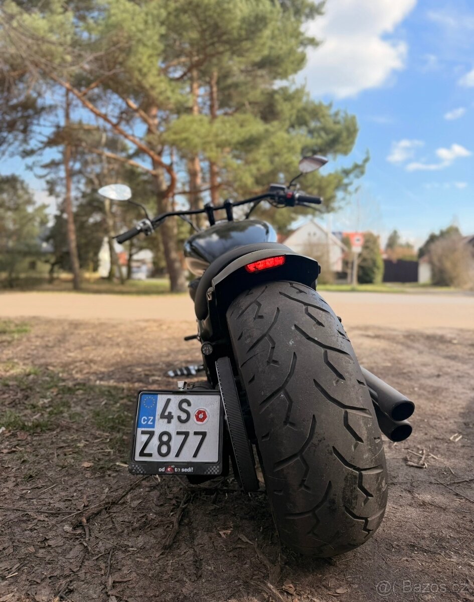 Yamaha Warrior Custom - 2