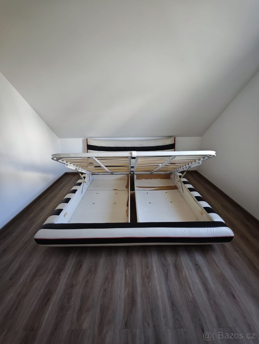 Manželská postel s úložným prostorem - 2