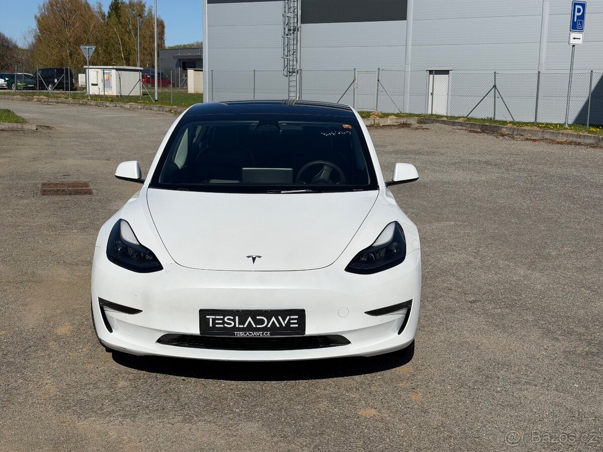 Tesla Model 3 Long Range AWD - 2