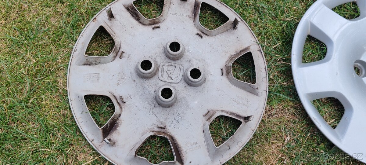 Honda poklice oem r15 - 2