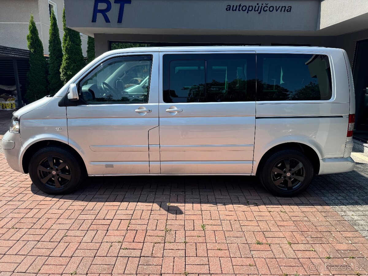 Multivan 2,5 TDI, 2004 bez PDF, 7 míst, tažný, - 2