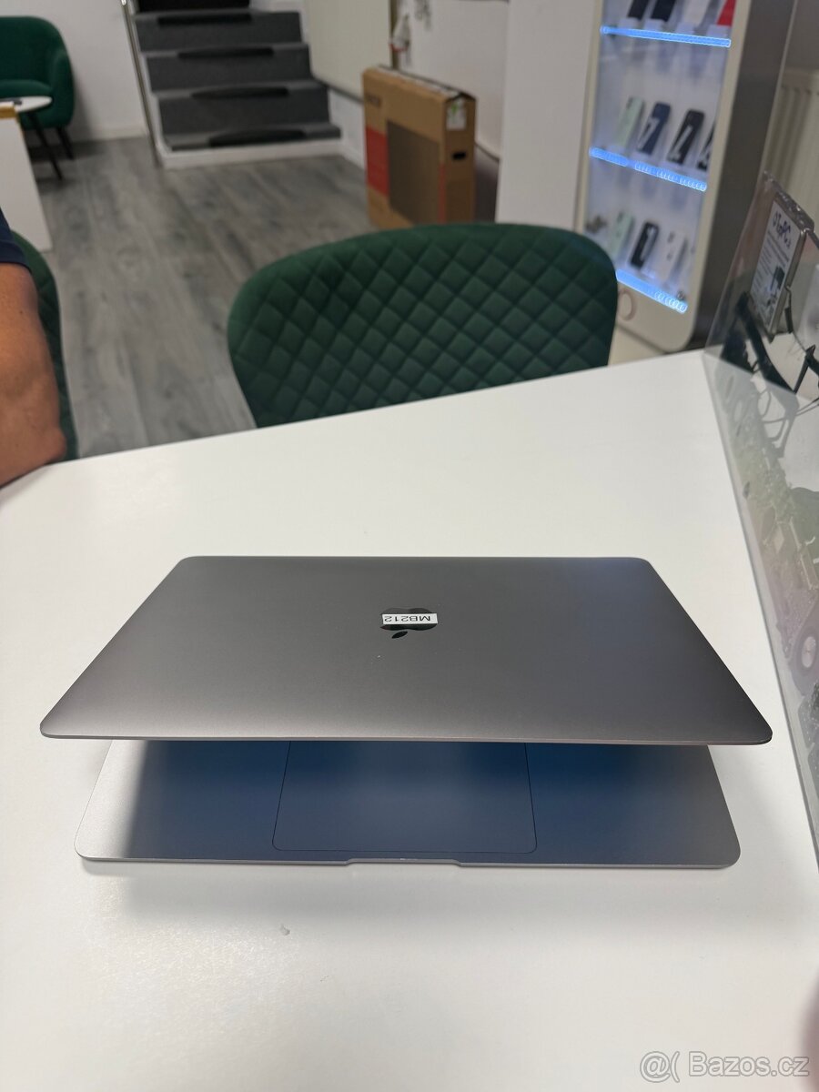 MacBook Air 13 CTO 16GB 512GB - 2
