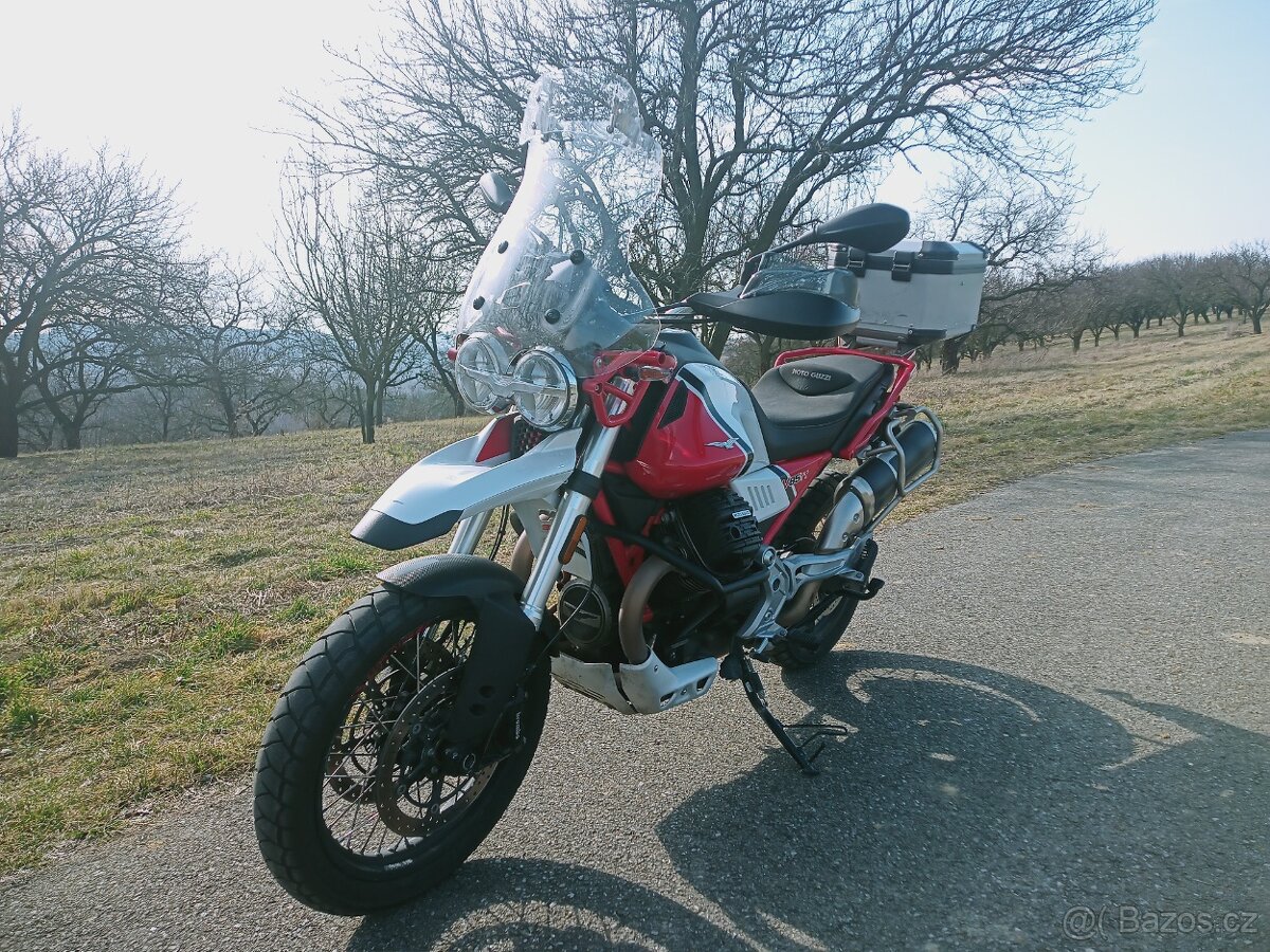 Moto Guzzi V85tt - 2