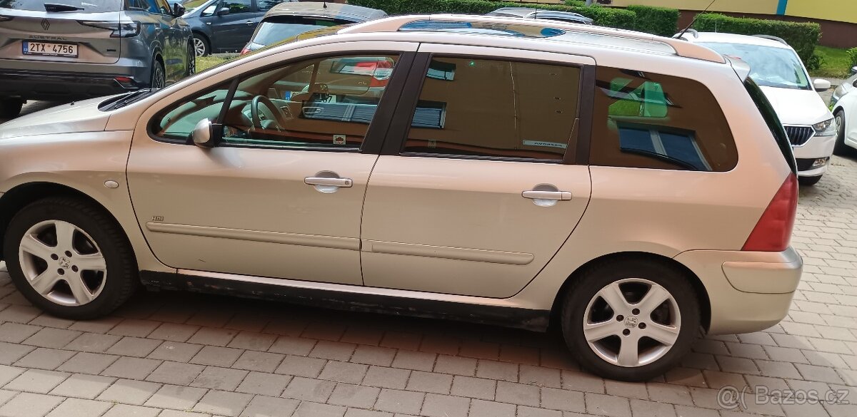 Peugeot - 2