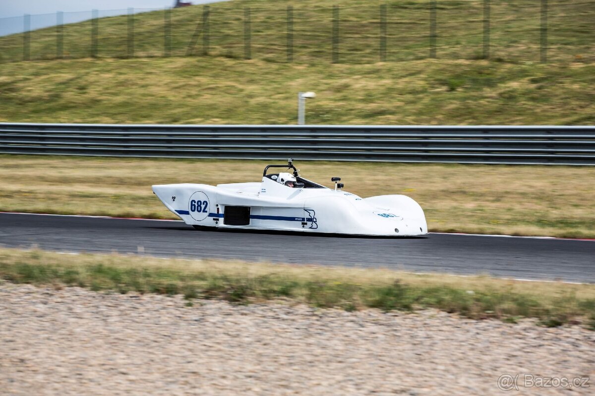 Sportovní prototyp Shrike P15 - 2