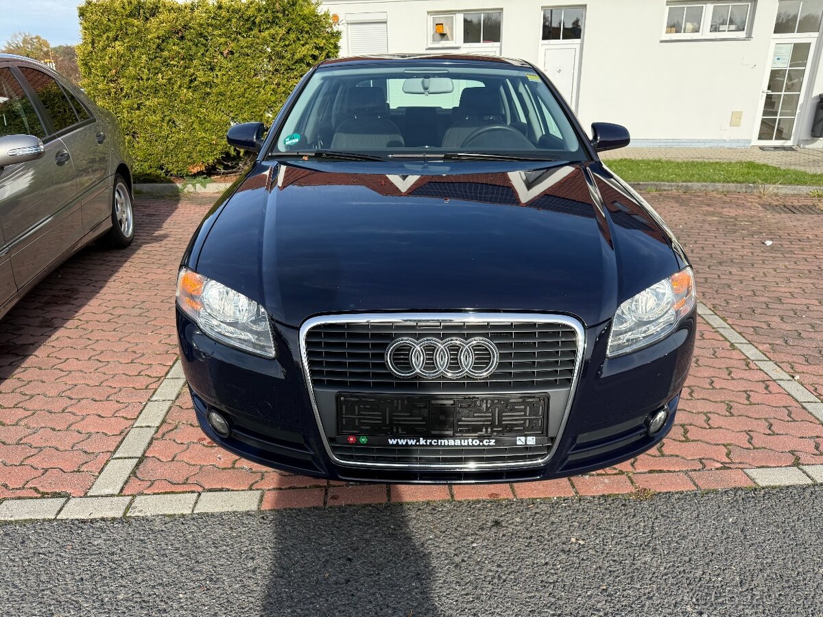 Audi A4 1,6i 75 KW 09/2006..Velmi pěkný stav - 2