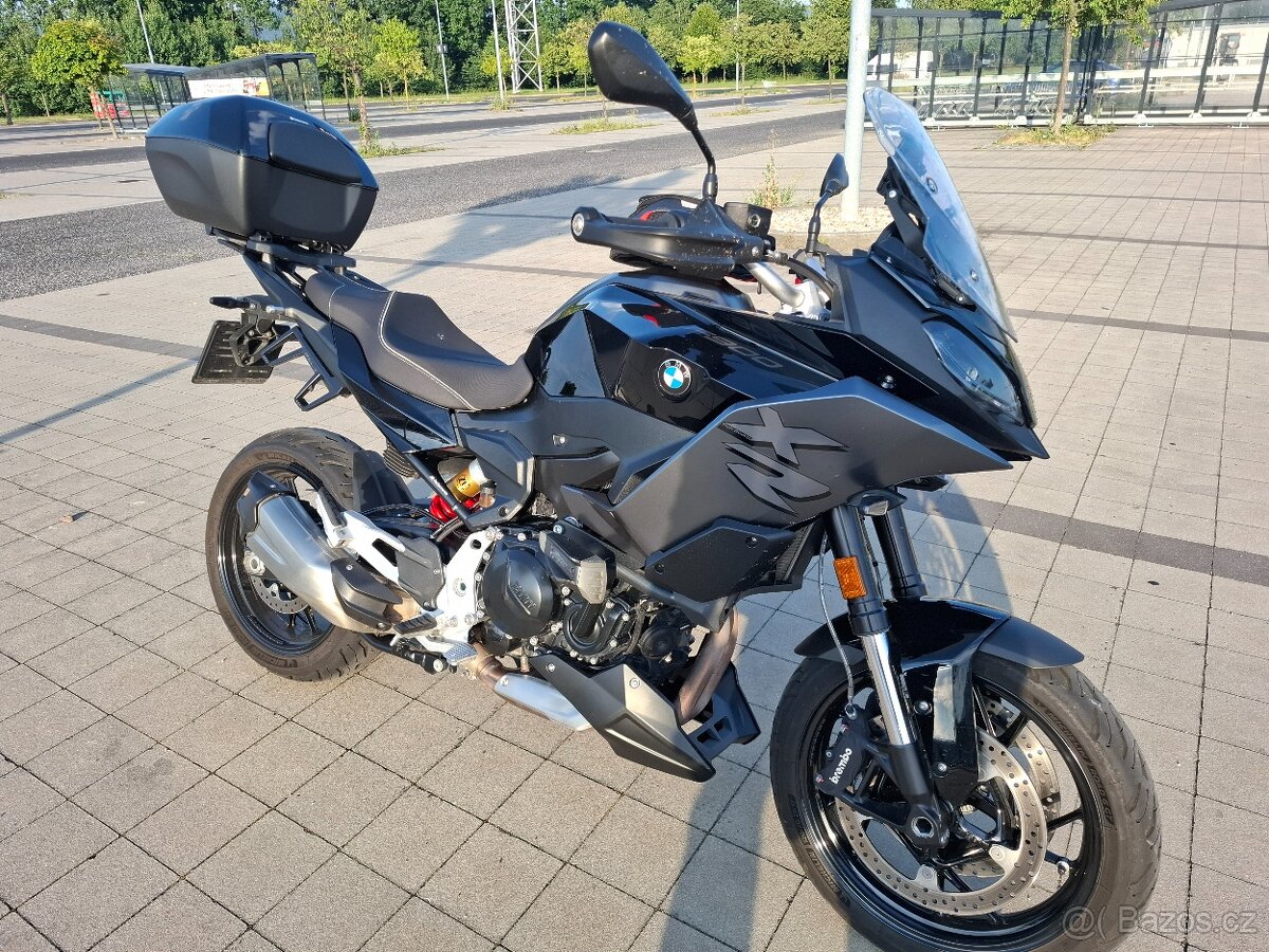 BMW F900XR - 2