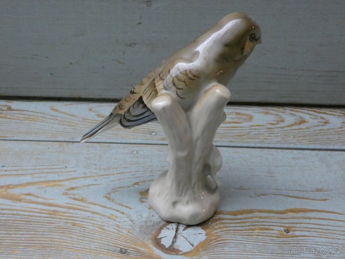 Porcelánová soška "ptáček" - 2