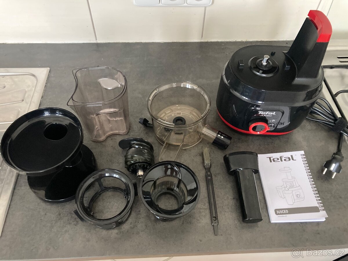 Odšťavňovač Tefal Juiceo - 2