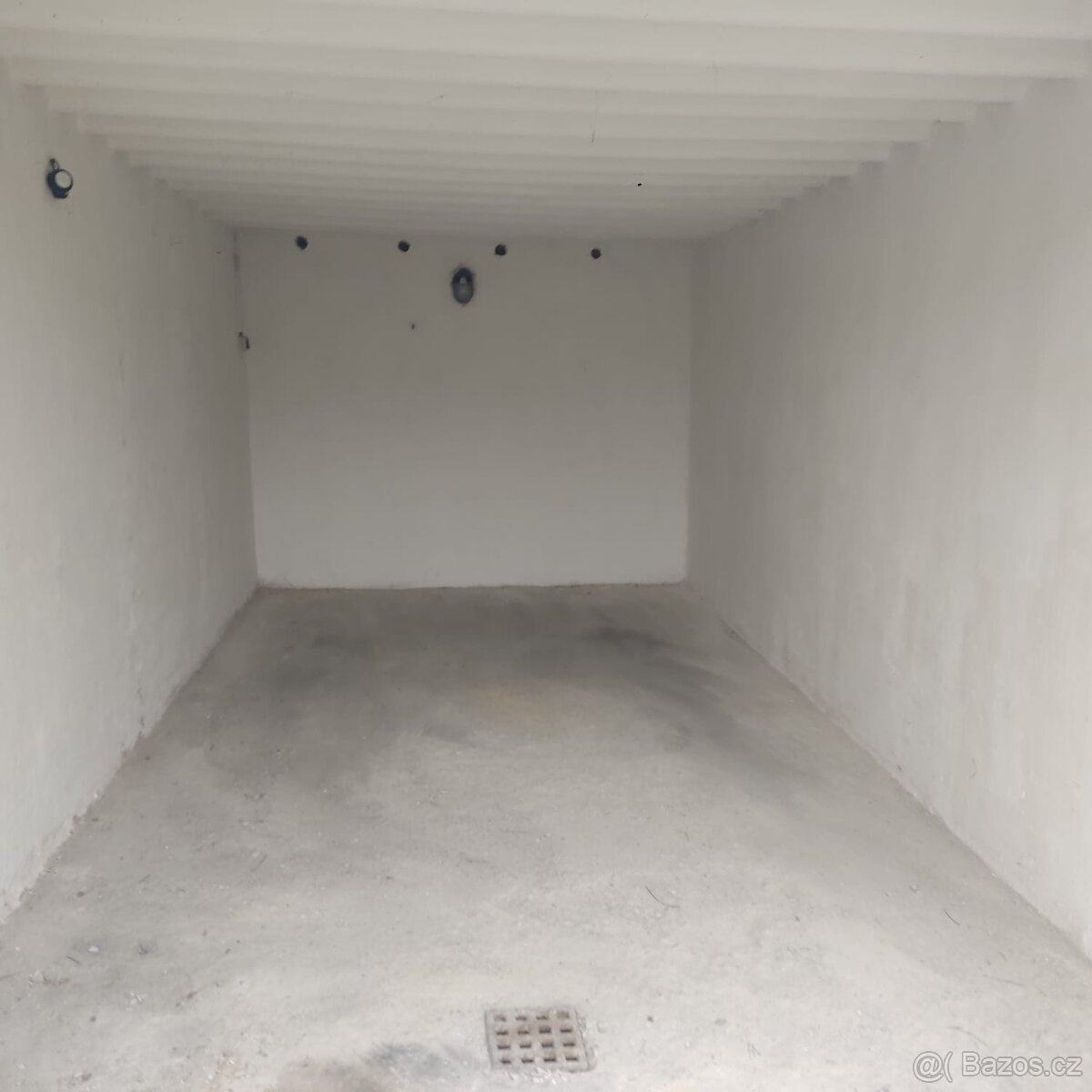 Pronájem garáže - 2