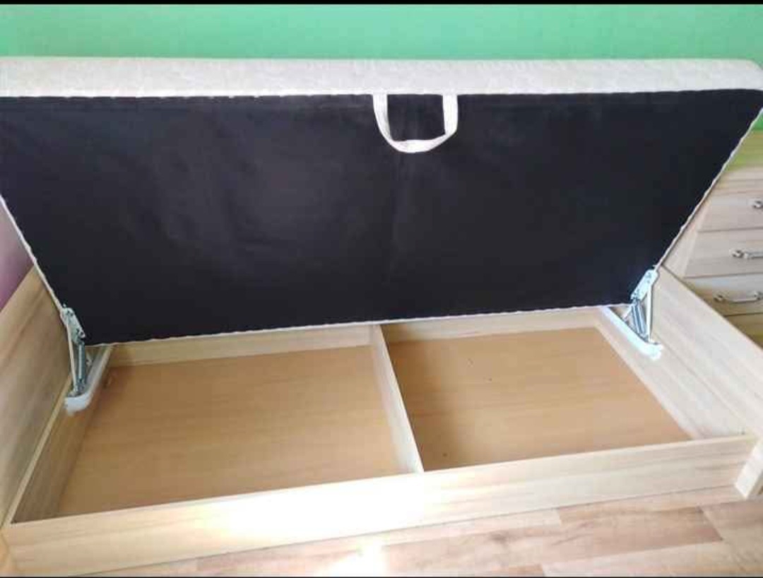 Prodám jednolůžkovou postel - 2