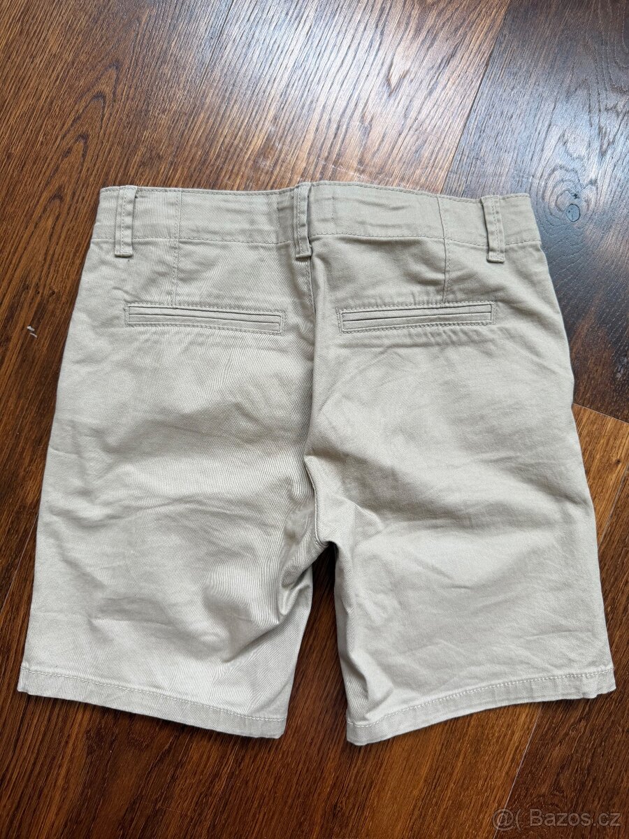 Kraťasy Lindex vel 134 - 2