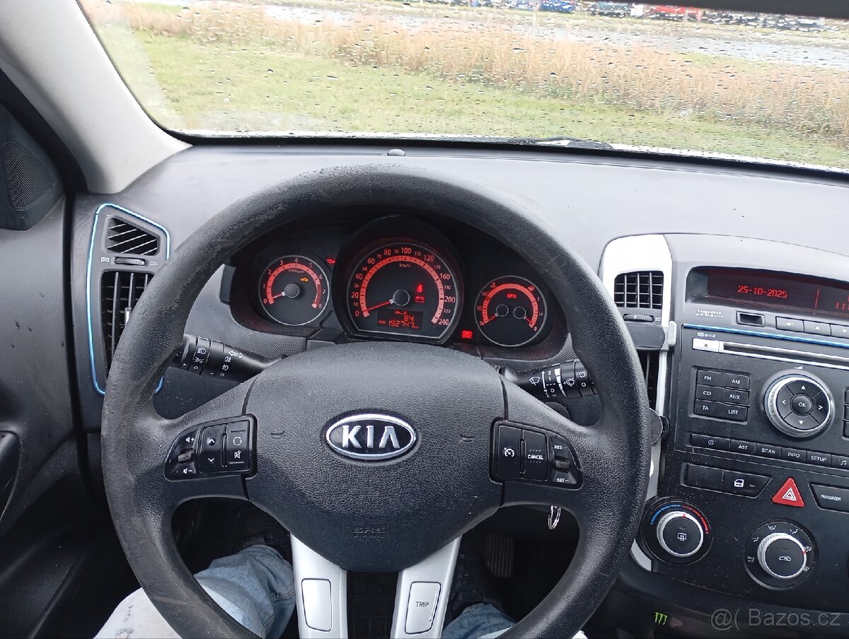 Prodám Kia ceed. - 2