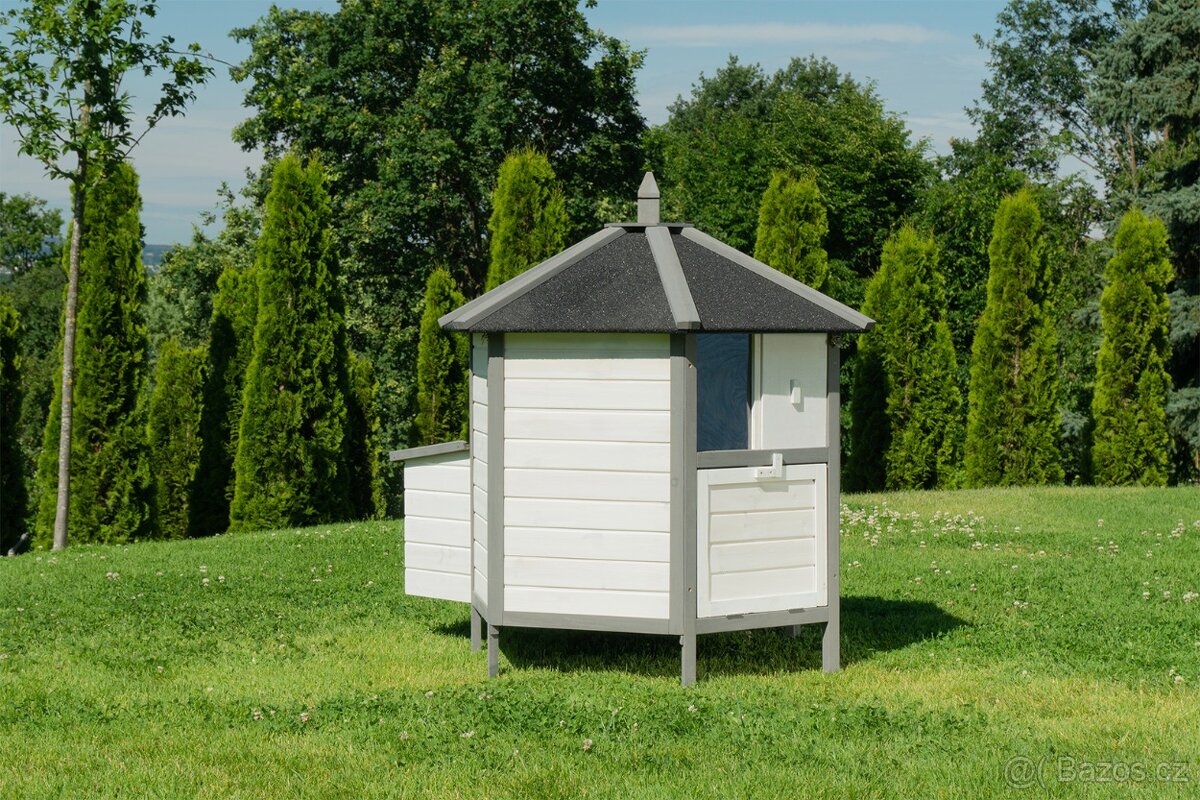 Kurník,slepičárna,pro cca 6 slepic včetně dveří a rampy. - 2