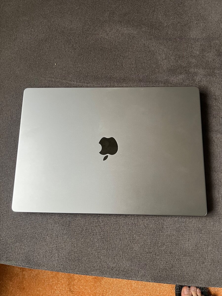 Macbook Pro 16-inch - 2