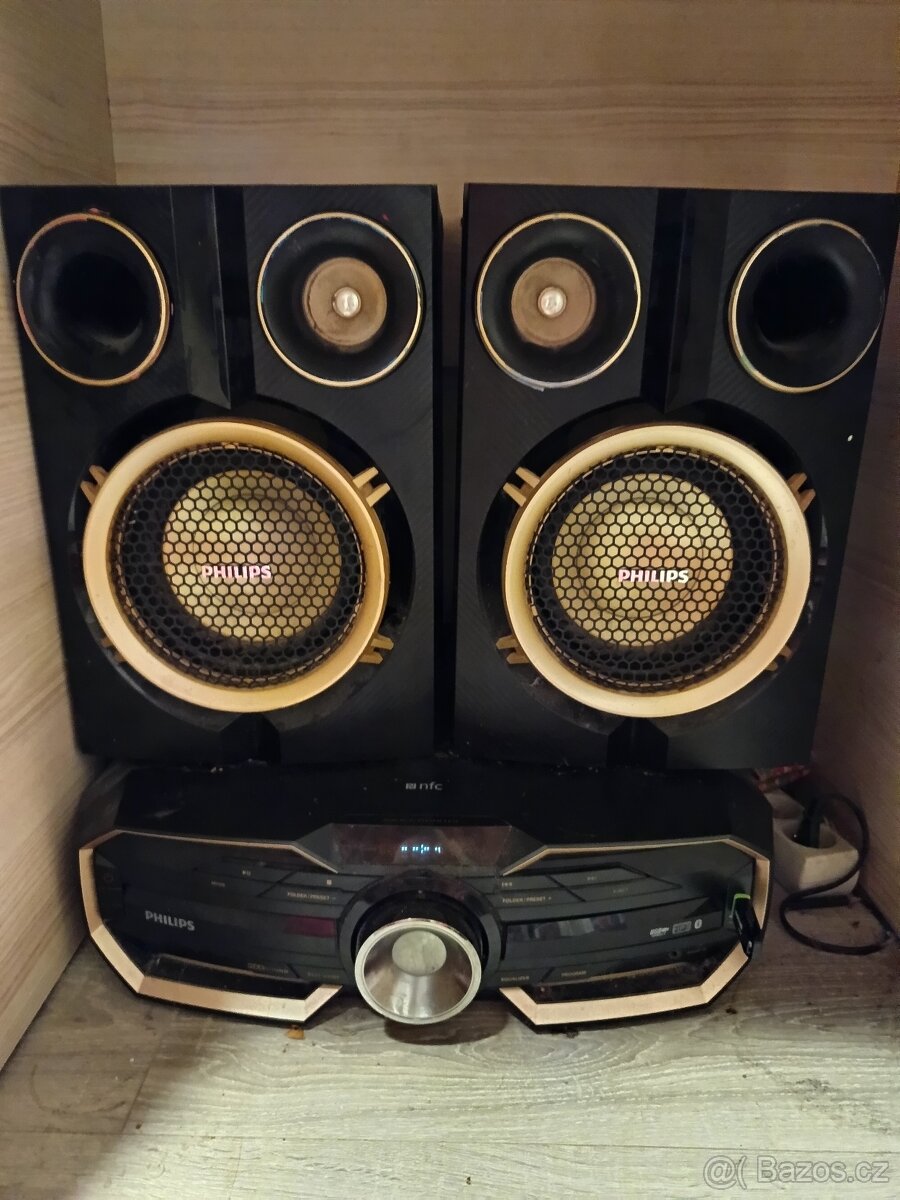 Prodávám hifi věž v dobrém stavu - 2