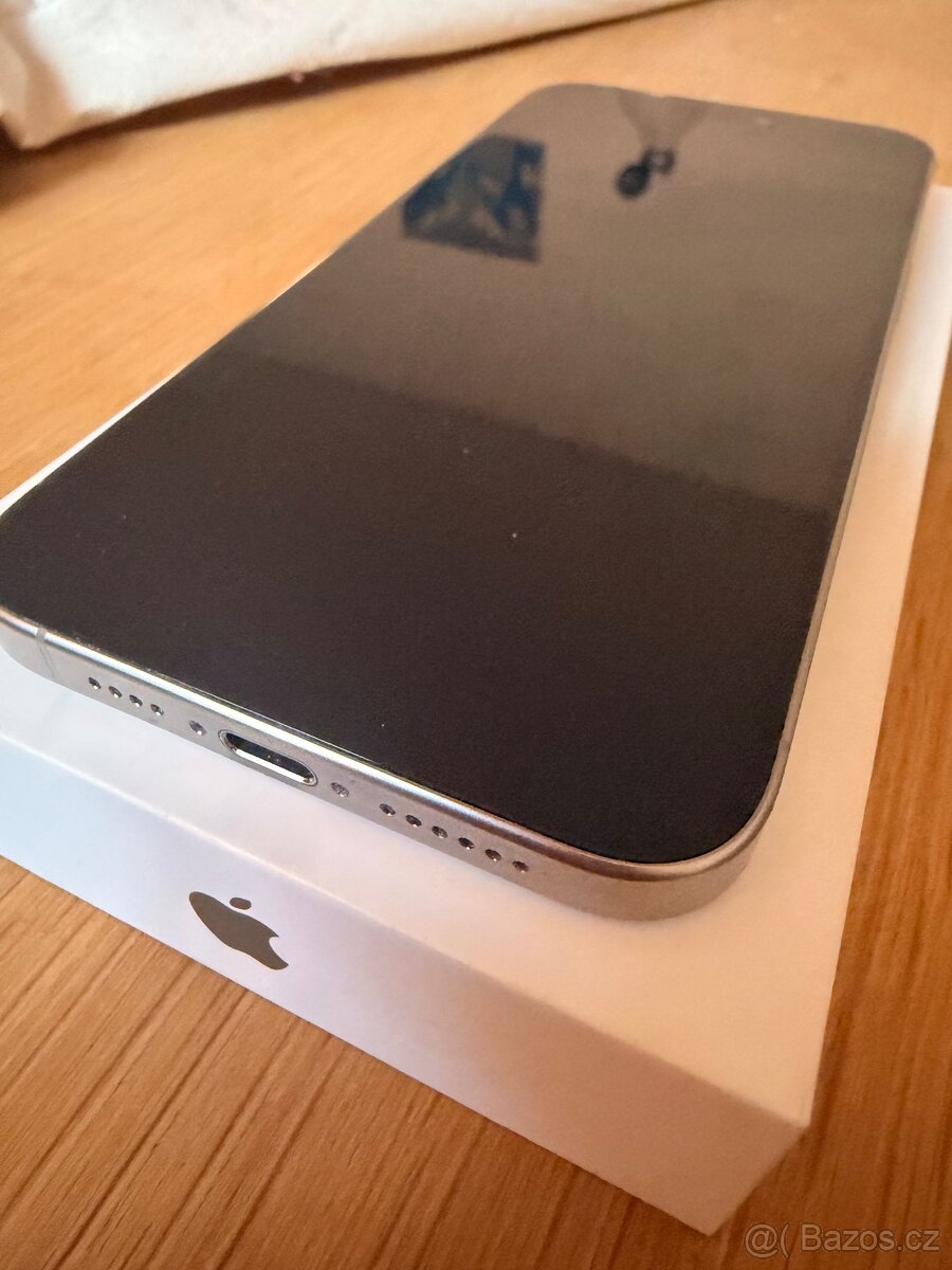 iPhone 15 Pro Max 256GB - 2