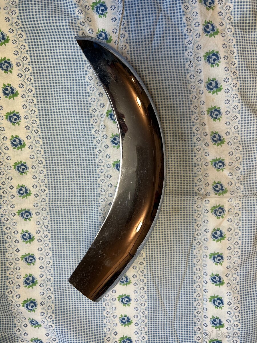 Přední levý nárazník ŠKODA 1000mb - 2