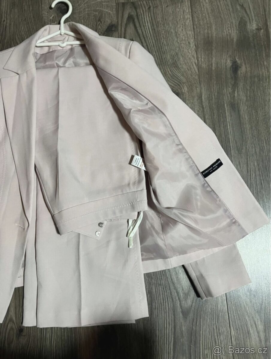 Růžový oblek Dorothy Perkins - 2