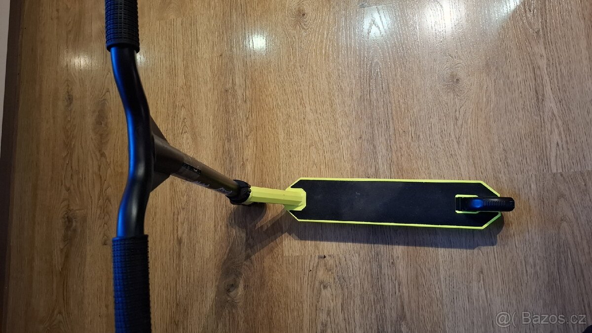 Freestylová koloběžka MF100, jako nová, zelená, modrá 2 ks - 2