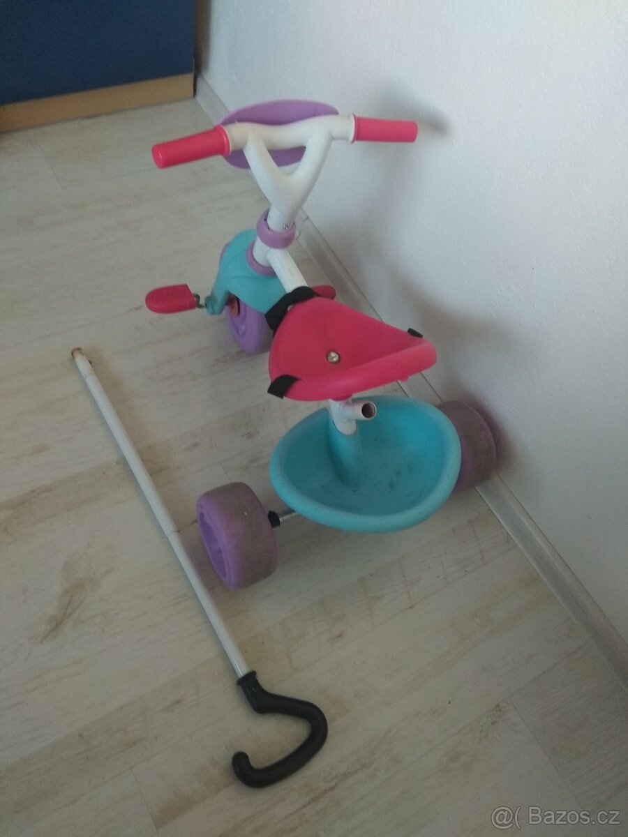 Tříkolka Smoby. - 2