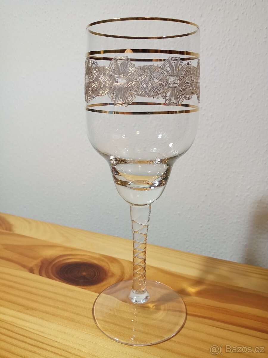 skleničky na víno - 2