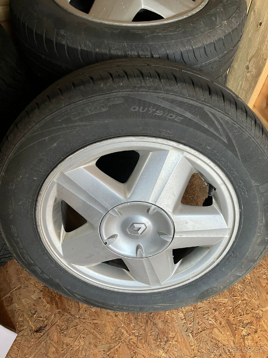 Dacia Sandero 1.2. benzín \lpg r.v.2014 - 2