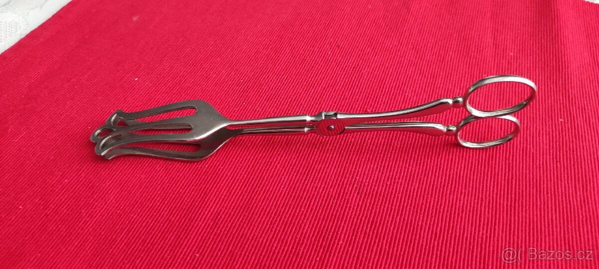 Kleště na dort - 2