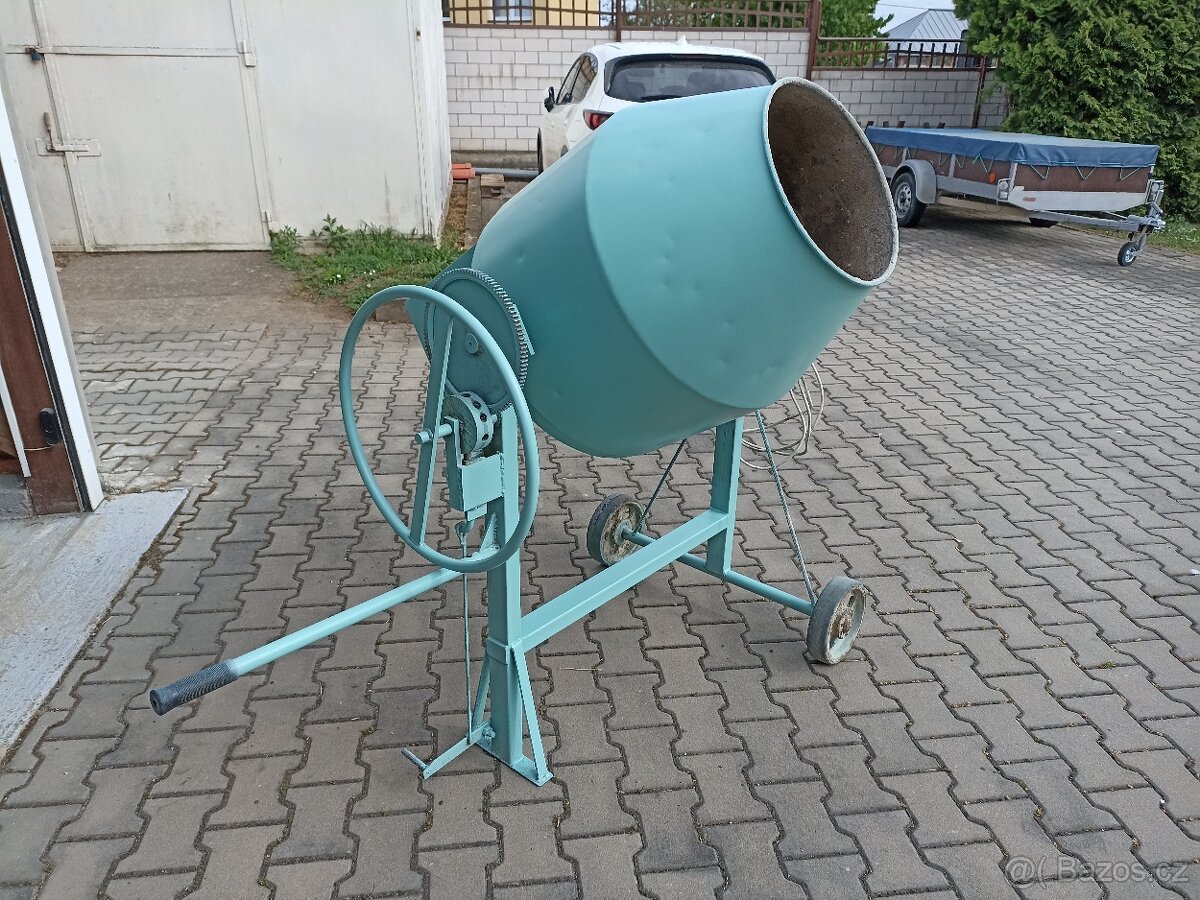 Prodám stavební míchačku - 2