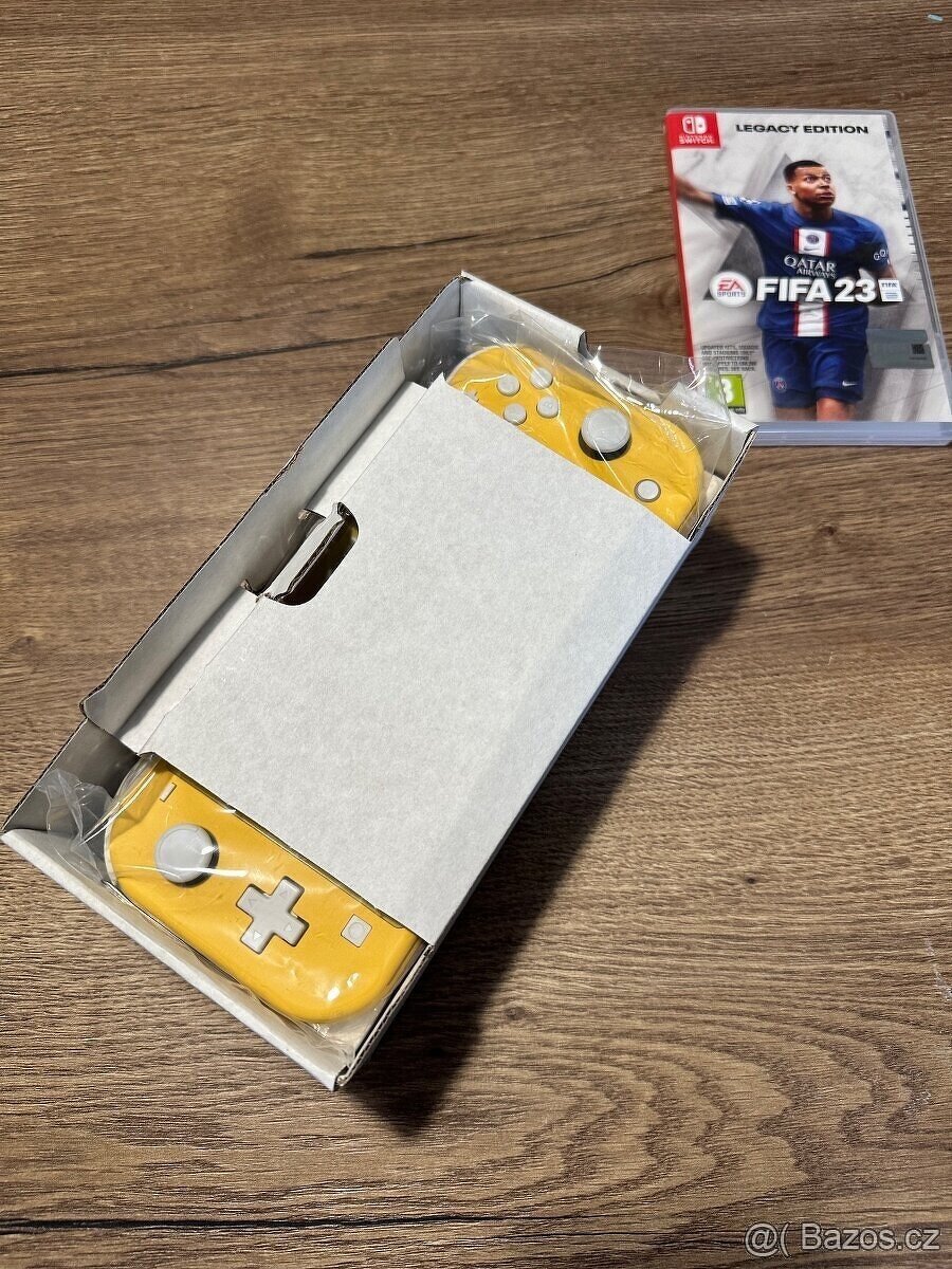 Nintendo switch lite + fifa 23 - 2