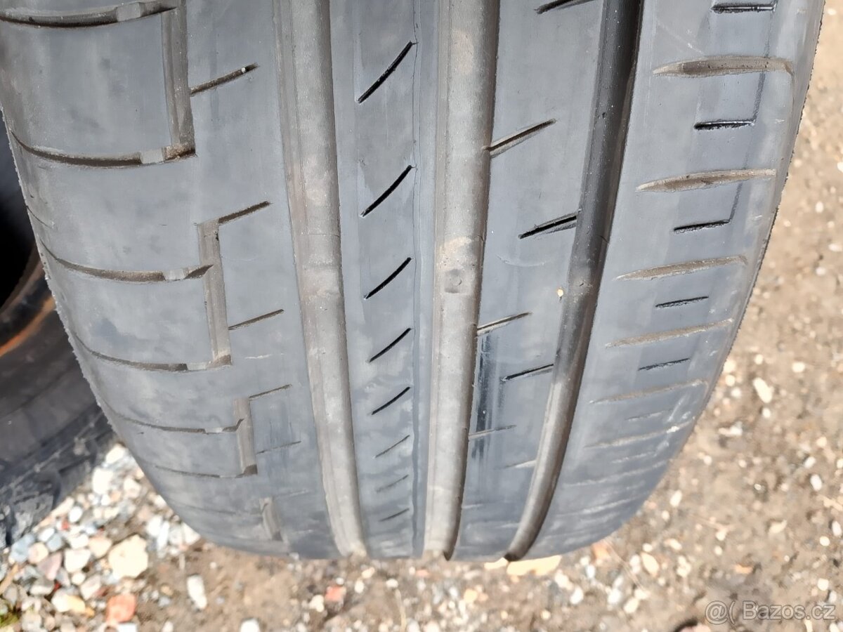 205/55/16 245/45/18 225/40/19 285/30/21 275/35/22 kusovka - 2