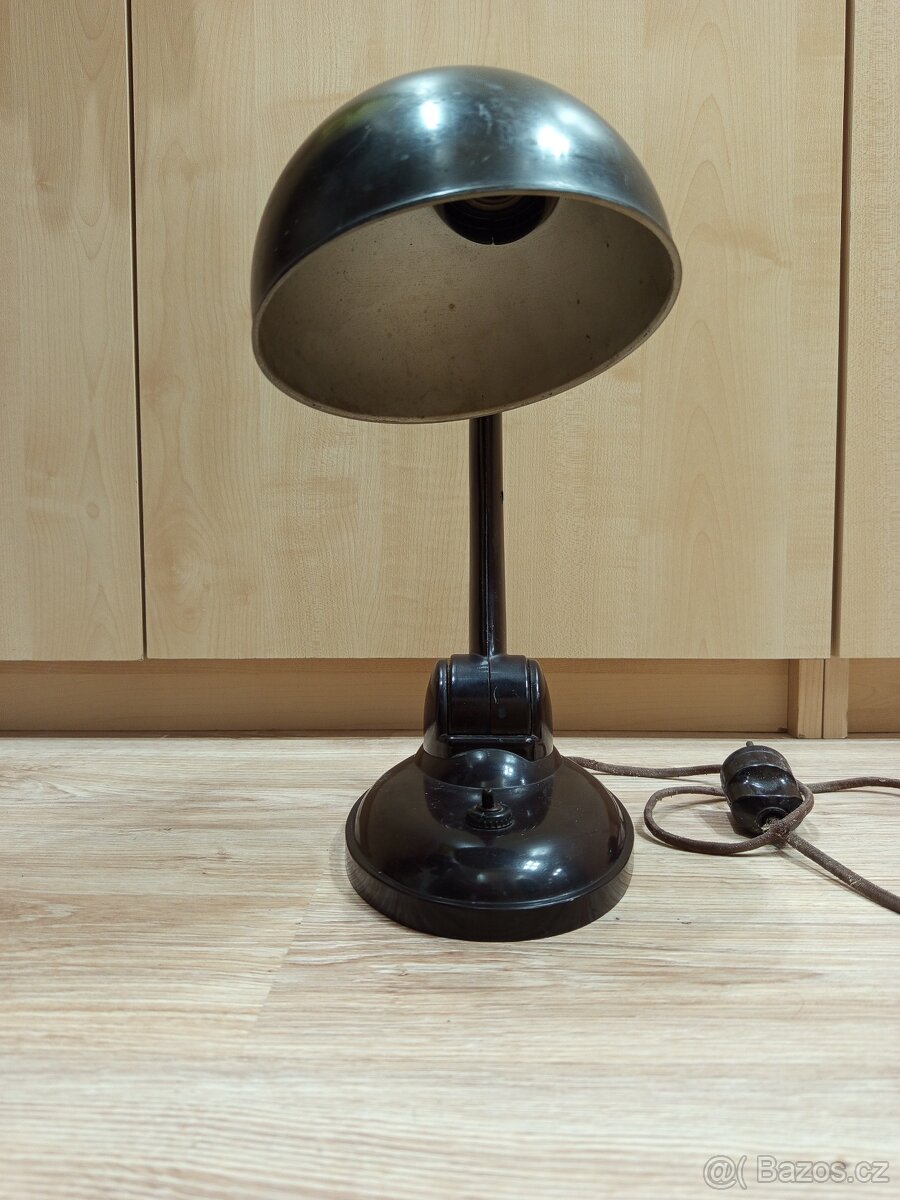 Retro lampa - 2