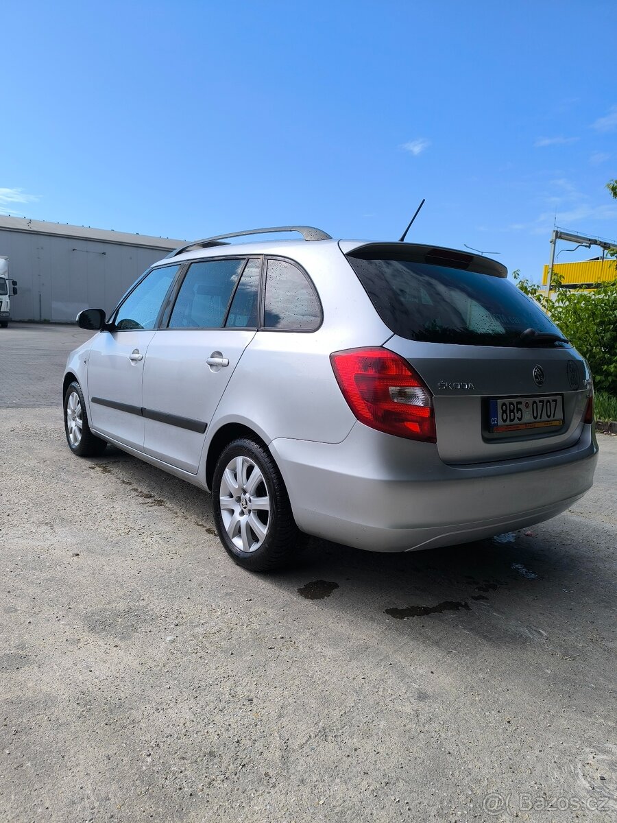 skoda fabia combi - 2