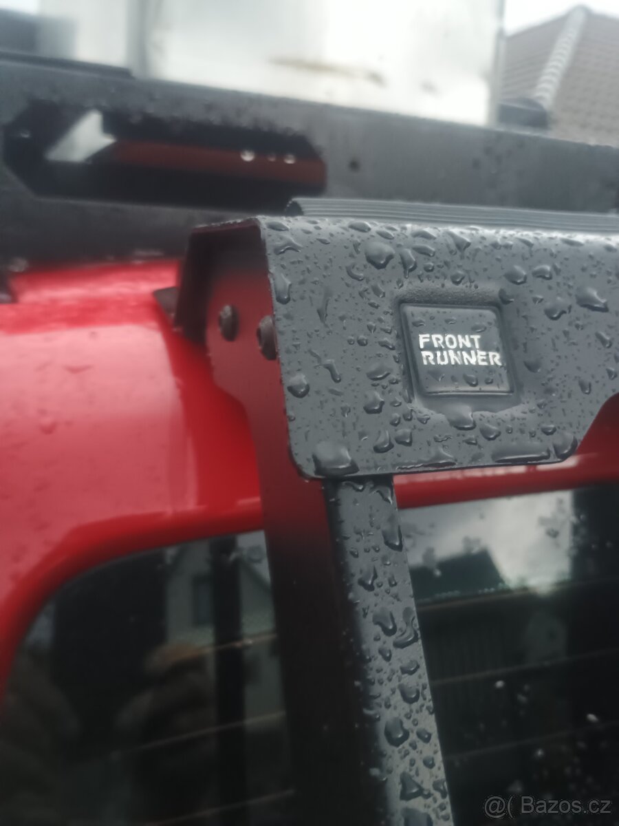 Žebřík na víko kufru VW T5 - 2