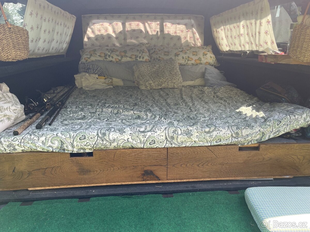 DODGE RAM 2500 camper