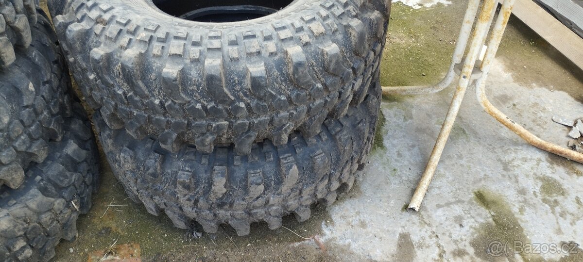 MITSUBISHI PAJERO 2 ZBYTEK DÍLŮ PLATÍ DO SMAZÁNÍ - 2