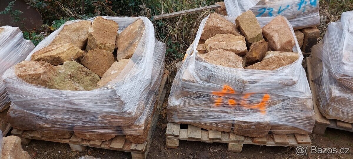 Piskovcové kameny - 2