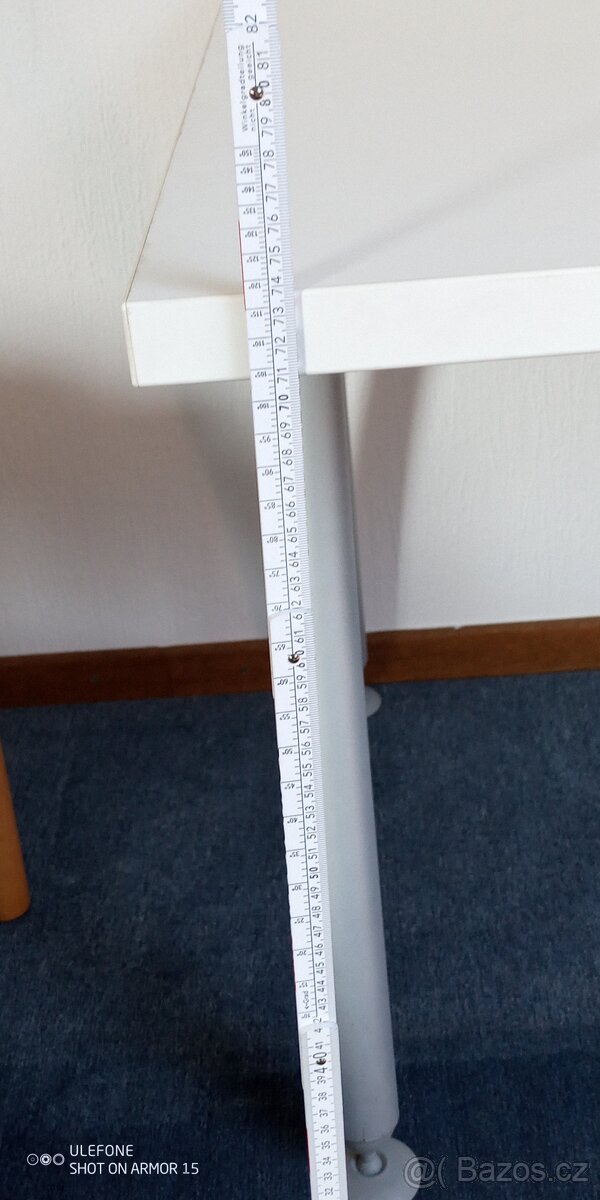 Kancelářský stůl - 2